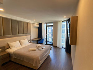 Sprzedaje się przestronna kawalerka w kompleksie La Quinta Batumi — Wyszukiwarka nieruchomości od deweloperów i właścicieli GEOLN.COM. Zdjęcie 2