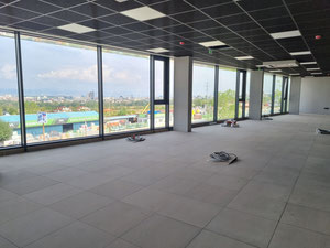 مكتب للإيجار — ابحث عن عقار قيد الإنشاء أو عقار معاد بيعه مباشرة من المطورين والملاك GEOLN.COM. صورة فوتوغرافية 4