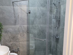 巴统待售公寓 — 来自开发商和业主的房地产搜索引擎 GEOLN.COM. 照片 3