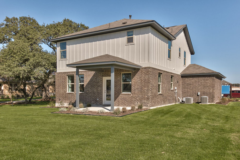 נדל"ן ב Summerrow — עיין במנוע חיפוש הנדל"ן GEOLN.COM. תמונה 1