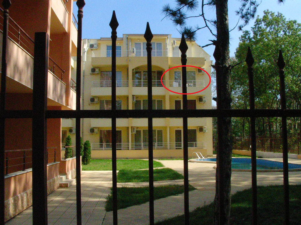 我卖2间房。封闭式建筑群“Bora”中的公寓 — 来自开发商和业主的房地产搜索引擎 GEOLN.COM. 照片 1