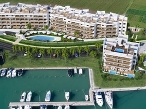 房地产在 Pier Marina Sotogrande — look at the real estate search engine GEOLN.COM. 照片 3