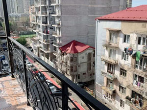 巴统公寓 — 来自开发商和业主的房地产搜索引擎 GEOLN.COM. 照片 8