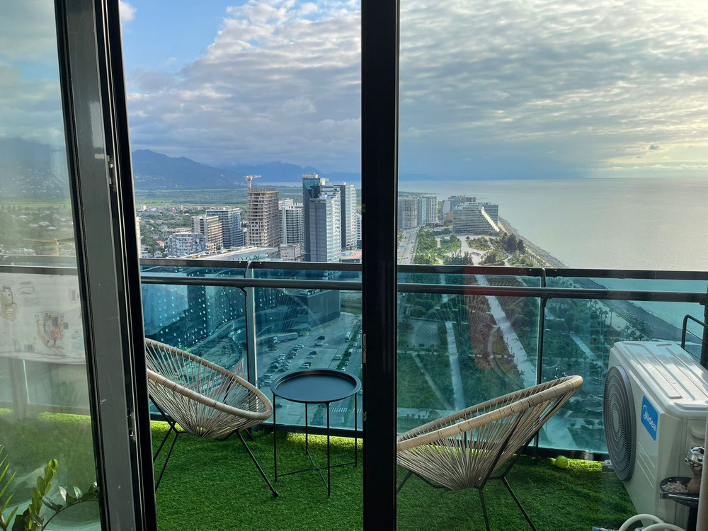 奥比海滩塔出售 3 卧室公寓 — 来自开发商和业主的房地产搜索引擎 GEOLN.COM. 照片 1