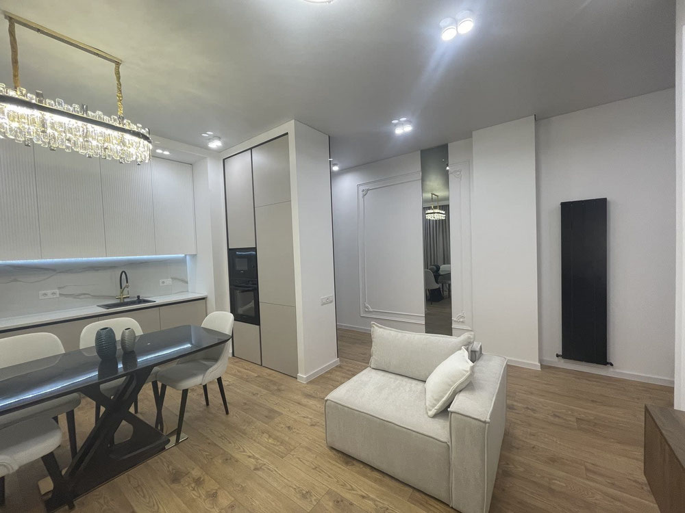 在第比利斯出售公寓 — 来自开发商和业主的房地产搜索引擎 GEOLN.COM. 照片 1