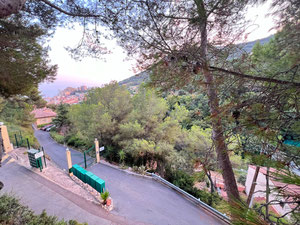 Vista al mar, zona tranquila cerca de MÓNACO — Encuentre propiedades fuera del plan o reventa de bienes inmuebles directamente de desarrolladores y propietarios GEOLN.COM. Foto 2