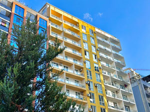 现代两居室公寓，设计合理，享有壮观的山景。 — 来自开发商和业主的房地产搜索引擎 GEOLN.COM. 照片 10