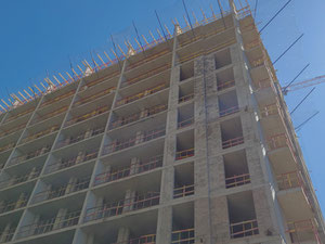 待售一卧室公寓，位于一栋正在建设的建筑中。距离大海300米 — 来自开发商和业主的房地产搜索引擎 GEOLN.COM. 照片 11