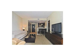 Apartament nad morzem w USA, Floryda, Sunny Isles Beach — Wyszukiwarka nieruchomości od deweloperów i właścicieli GEOLN.COM. Zdjęcie 8