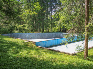 Chalet in Switzerland, Bern, Gstaad — Find off-plan property or real estate resale directly from developers and owners GEOLN.COM. Photo 8