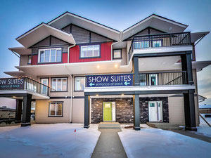 Real estate in Altius Skyview townhomes — look at the real estate search engine GEOLN.COM. Photo 2