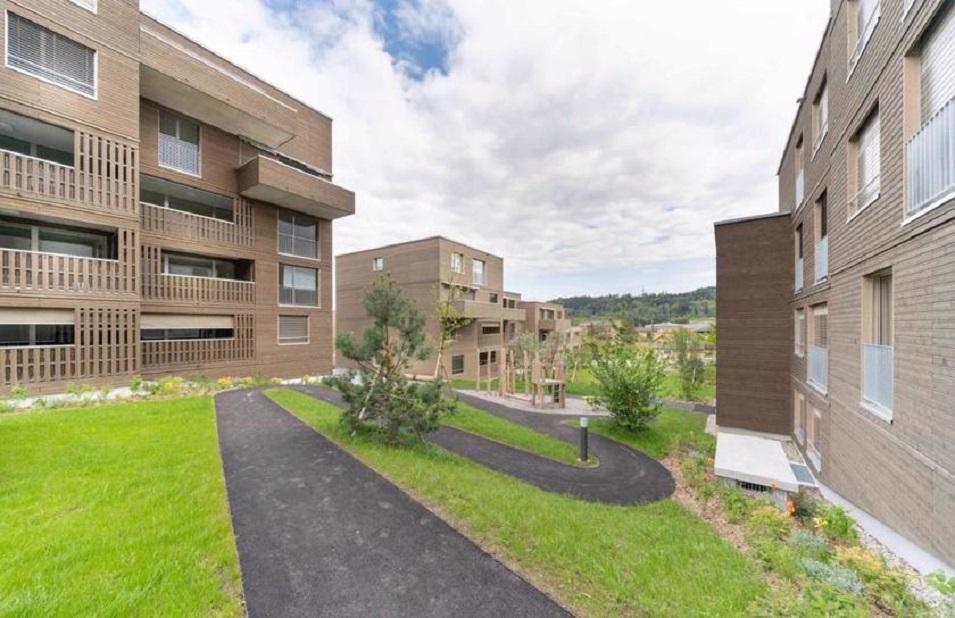 Real estate in Bassbelt — look at the real estate search engine GEOLN.COM. Photo 1