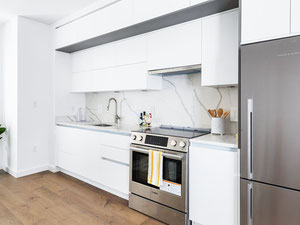 Real estate in 618 Monroe Street — look at the real estate search engine GEOLN.COM. Photo 5