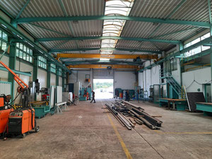 مصنع إنشاءات الصلب مع المعدات — ابحث عن عقار قيد الإنشاء أو عقار معاد بيعه مباشرة من المطورين والملاك GEOLN.COM. صورة فوتوغرافية 7