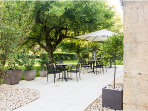 法国郊区的城堡，多尔多涅河畔佩萨克 — 来自开发商和业主的房地产搜索引擎 GEOLN.COM. 照片 3