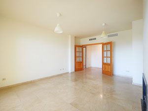 شقة غرفتين نوم 95 متر مربع في كابوبينو ، إسبانيا — ابحث عن عقار قيد الإنشاء أو عقار معاد بيعه مباشرة من المطورين والملاك GEOLN.COM. صورة فوتوغرافية 22