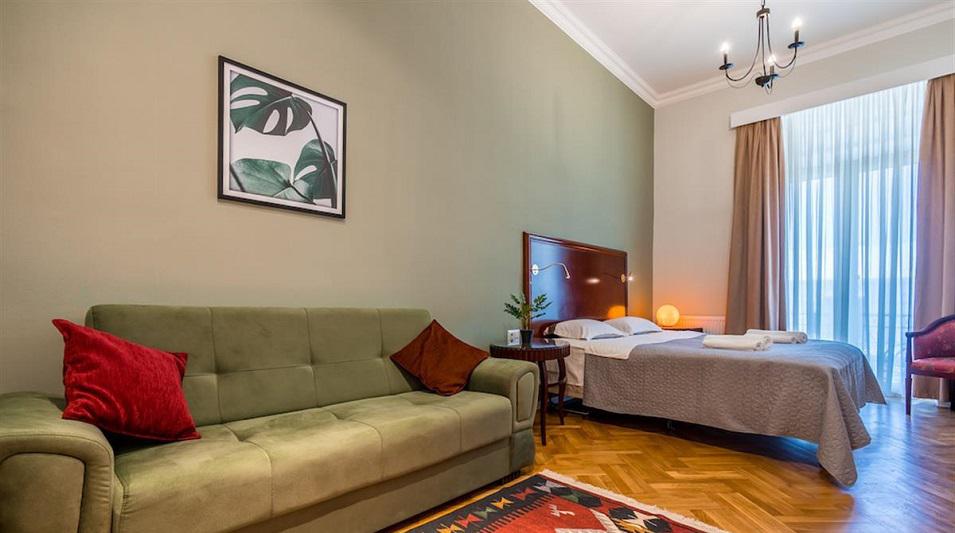 Sololaki的3室公寓。第比利斯无中介公寓 — 来自开发商和业主的房地产搜索引擎 GEOLN.COM. 照片 1