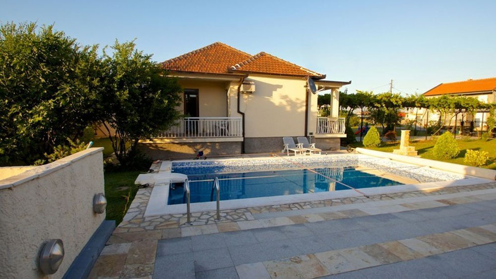 房子在黑山，波德戈里察，米特罗维察 — 来自开发商和业主的房地产搜索引擎 GEOLN.COM. 照片 1