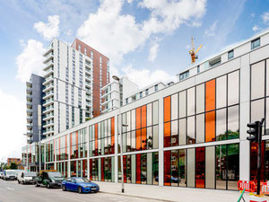 房地产在 Nine Elms Point — look at the real estate search engine GEOLN.COM. 照片 4