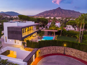 Вілла 5 спалень 520 м² в Нуєва Андалусія — Лас-Брісасе, Іспанія — Пошуковик нерухомості від забудовників і власників GEOLN.COM. Фото 29