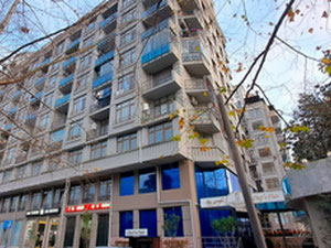 紧急！！！巴图米市中心的公寓，享有海湾和山脉的景观 — 来自开发商和业主的房地产搜索引擎 GEOLN.COM. 照片 23