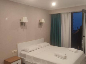 巴统待售公寓 — 来自开发商和业主的房地产搜索引擎 GEOLN.COM. 照片 5