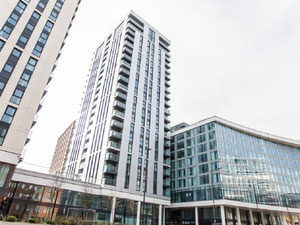 房地产在 Sutton Point — look at the real estate search engine GEOLN.COM. 照片 2