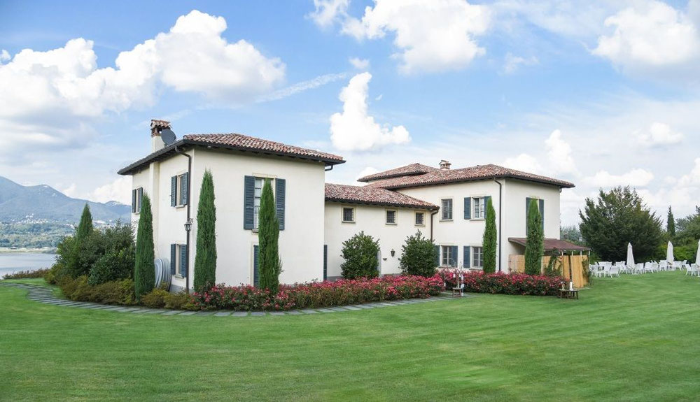 山中别墅，意大利湖边，伦巴第，瓦雷泽 — 来自开发商和业主的房地产搜索引擎 GEOLN.COM. 照片 1