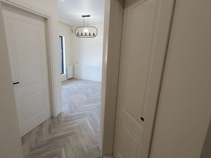 Це поле {контексту}. Переклад тексту з грузинської мови на українську:

Квартира у Сабуртало — Пошуковик нерухомості від забудовників і власників GEOLN.COM. Фото 6