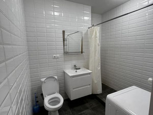 იყიდება 3 ოთახიანი ბინა — უძრავი ქონების ყიდვა და მფლო ბელებისგან GEOLN.COM. ფოტო 6