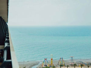 Studio z designerskim wykończeniem i wbudowanym sprzętem — Wyszukiwarka nieruchomości od deweloperów i właścicieli GEOLN.COM. Zdjęcie 9