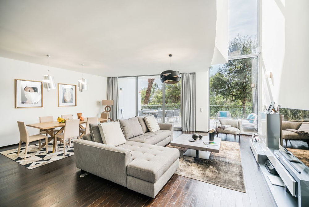 تاون هاوس غرفتين نوم 350 متر مربع في سييرا بلانكا ، إسبانيا — ابحث عن عقار قيد الإنشاء أو عقار معاد بيعه مباشرة من المطورين والملاك GEOLN.COM. صورة فوتوغرافية 1