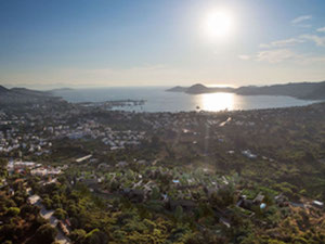 ვილა მთაში, გარეუბანში, ზღვასთან თურქეთში, ბოდრუმში — უძრავი ქონების ყიდვა და მფლო ბელებისგან GEOLN.COM. ფოტო 5