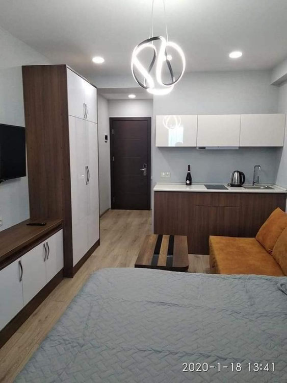 ახალი ბინა ბაკურიანში — უძრავი ქონების ყიდვა და მფლო ბელებისგან GEOLN.COM. ფოტო 1