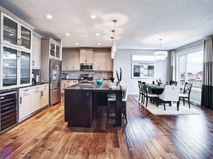 Нерухомість в Ravenswood — дивіться на пошуковику нерухомості GEOLN.COM. Фото 2