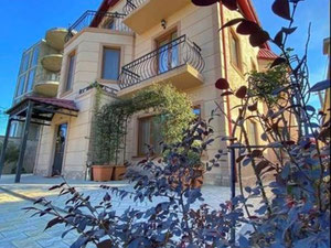 巴统的房子 — 来自开发商和业主的房地产搜索引擎 GEOLN.COM. 照片 2