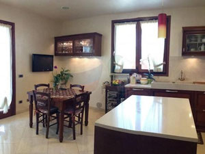 意大利海滨别墅，迪亚诺玛丽娜 — 来自开发商和业主的房地产搜索引擎 GEOLN.COM. 照片 4