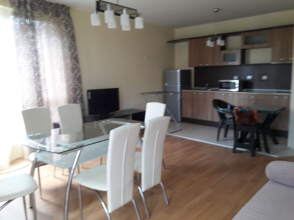 Апартаменти в передмісті, біля моря в Болгарії, Св. Костянтин та Олена — Пошуковик нерухомості від забудовників і власників GEOLN.COM. Фото 1