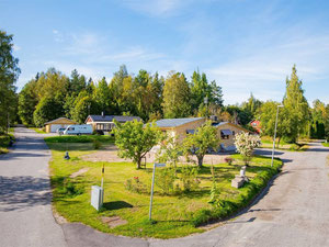 Нерухомість в Grenvagen 1 — дивіться на пошуковику нерухомості GEOLN.COM. Фото 3