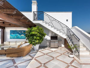 顶层公寓 3 卧室 126 平方米，位于西班牙埃斯特波纳 — 来自开发商和业主的房地产搜索引擎 GEOLN.COM. 照片 3