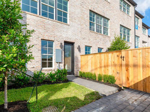 Real estate in Willowbend — look at the real estate search engine GEOLN.COM. Photo 3