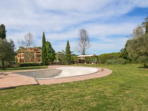 意大利郊区村庄的别墅，阿雷佐 — 来自开发商和业主的房地产搜索引擎 GEOLN.COM. 照片 12