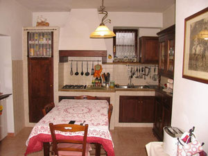 منزل في إيطاليا ، لا سبيتسيا — ابحث عن عقار قيد الإنشاء أو عقار معاد بيعه مباشرة من المطورين والملاك GEOLN.COM. صورة فوتوغرافية 10