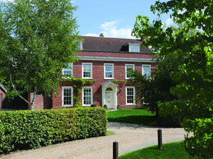 Immobilien in Colne Meadow — Schauen Sie sich die Immobiliensuchmaschine GEOLN.COM an. Foto 2