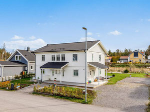 Нерухомість в Flintavagen 41 — дивіться на пошуковику нерухомості GEOLN.COM. Фото 2