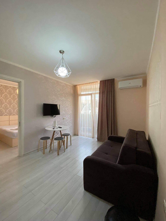 奥秘公寓出售两房公寓 — 来自开发商和业主的房地产搜索引擎 GEOLN.COM. 照片 1