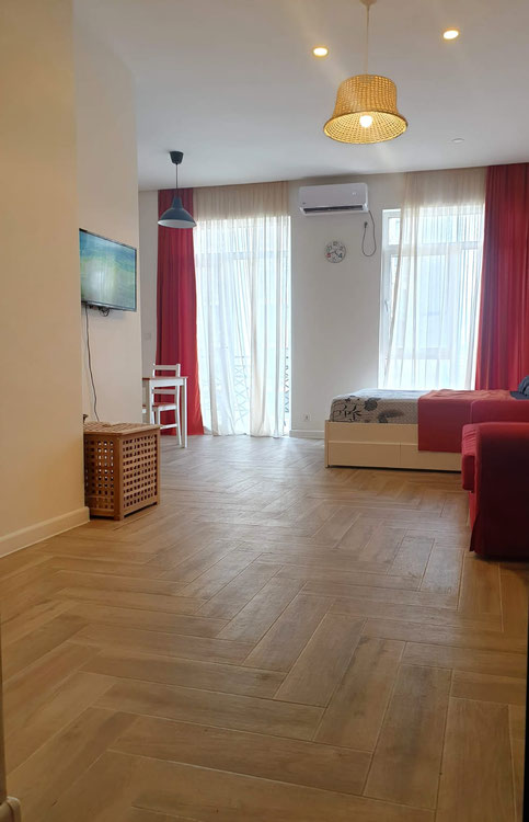 一室公寓出售 — 来自开发商和业主的房地产搜索引擎 GEOLN.COM. 照片 1