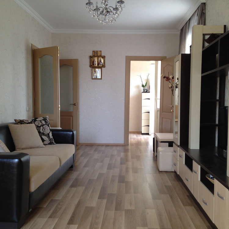 იყიდება 2 ოთახიანი ბინა (არა სტუდიო) — უძრავი ქონების ყიდვა და მფლო ბელებისგან GEOLN.COM. ფოტო 1