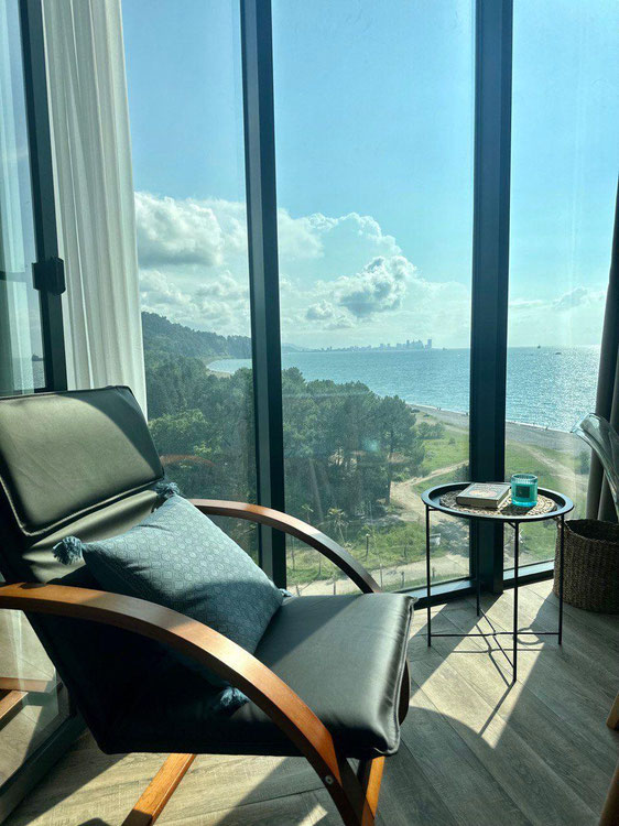 出售 Tropical Garden 的公寓 — 来自开发商和业主的房地产搜索引擎 GEOLN.COM. 照片 1