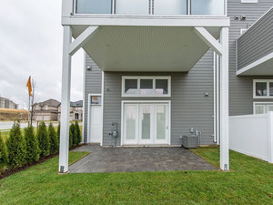 Real estate in Callingham Mews: Designer Series Towns — look at the real estate search engine GEOLN.COM. Photo 3